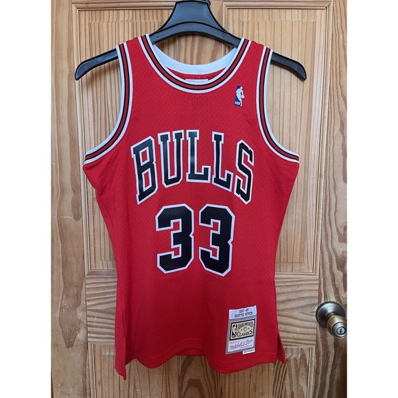 Mitchell & Ness Chicago Bulls Scottie Pippen Red Swingman Jersey Men's Size 2XL - Picture 1 of 12